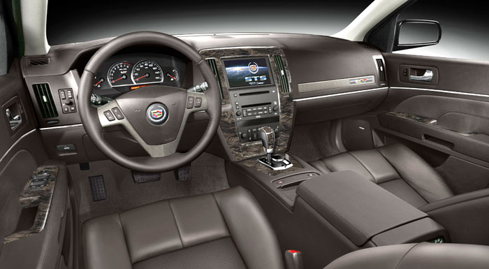 Интерьер Cadillac STS (2007)7