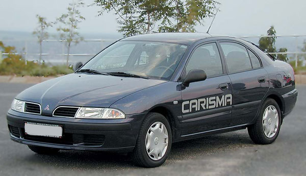 Mitsubishi Carisma 1.9 TDI Hatchback (1998)