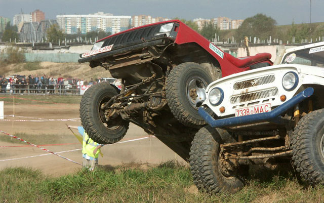 Бобров джип-триал 2016, 4 этап (Могилев, 01.10.2006)