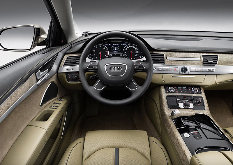 �������� Audi A8