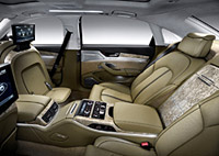 ��������  Audi A8