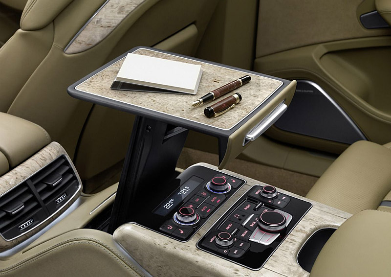 �������� Audi A8