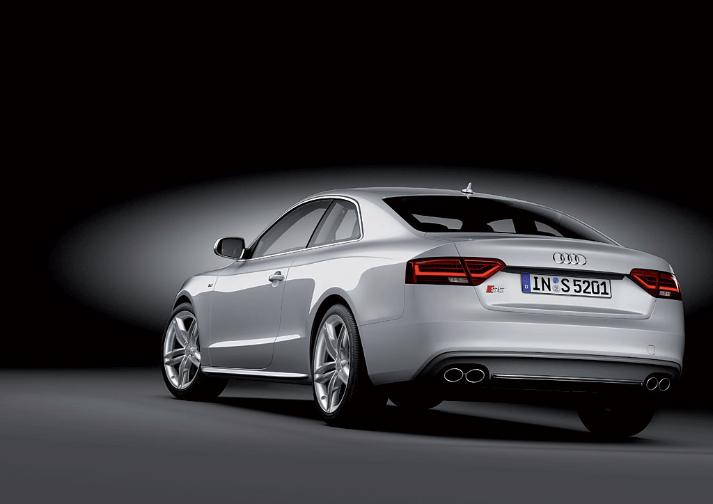 Audi S5 Coupe (2011)