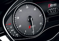 �������� Audi S6 Avant