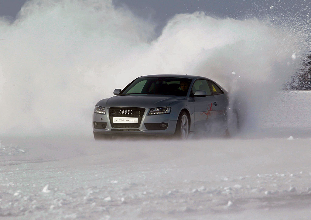 Audi e-tron quattro (2011)
