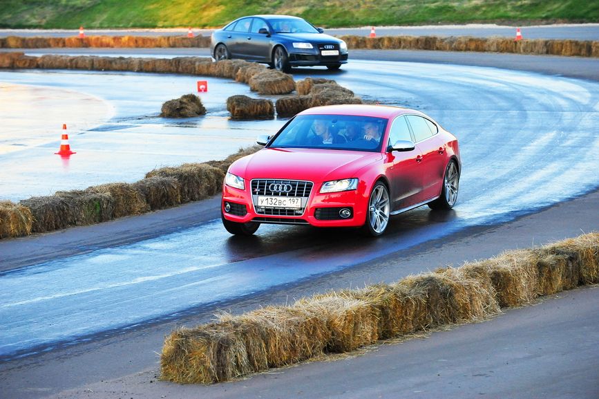 Audi quattro camp