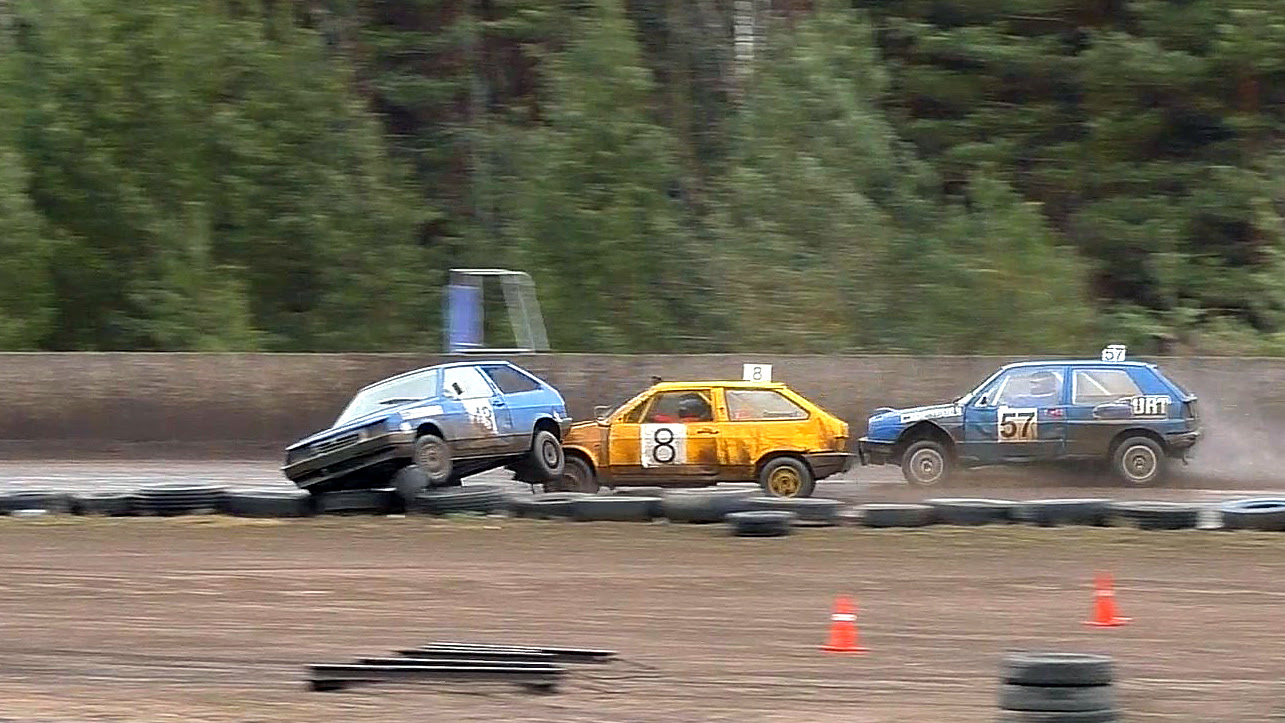 Трековые автогонки 2025 в классе «Дивизион-2000» (27.12.2025, Рождественская гонка)