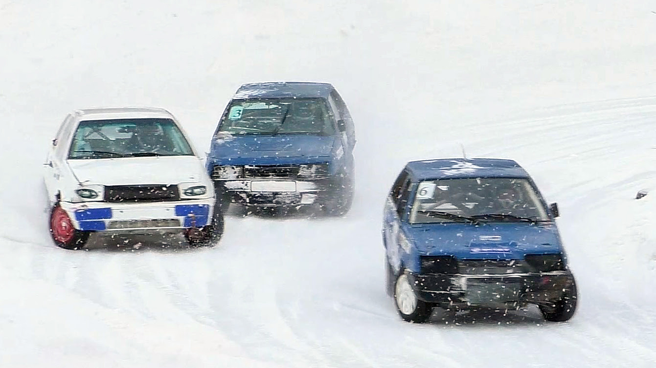 Трековые автогонки «Горячий лед 2026» в классе «Дивизион-2000» (24.01.2026, РСТЦ ДОСААФ)