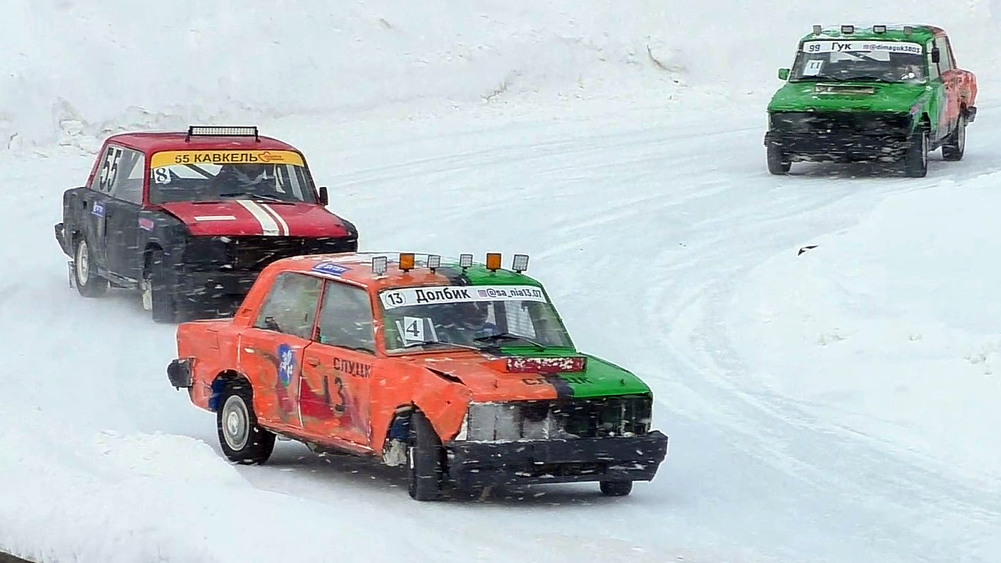 Трековые автогонки «Горячий лед 2026» в классе «Легенды СССР» (24.01.2026, РСТЦ ДОСААФ)